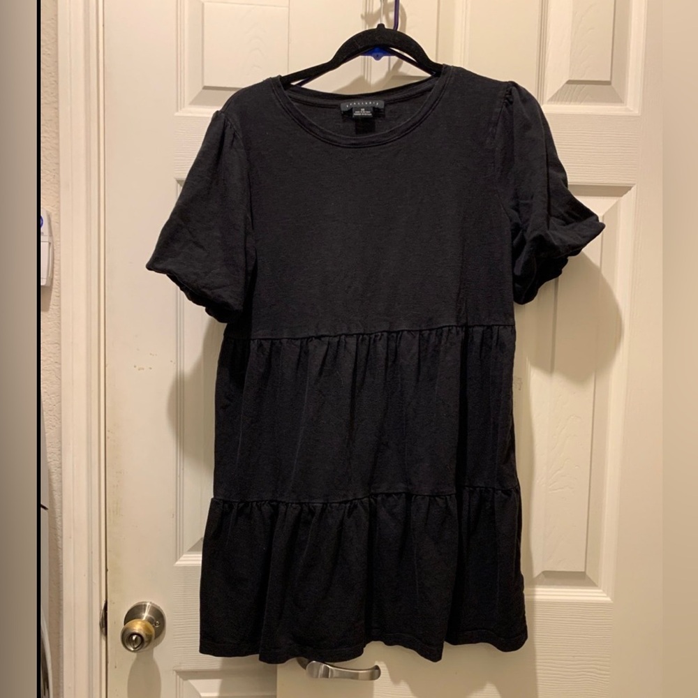 Sanctuary XS Black Tiered Short Sleeve Dress